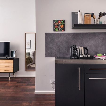 Central Apartment In Heart Of Берлин Экстерьер фото