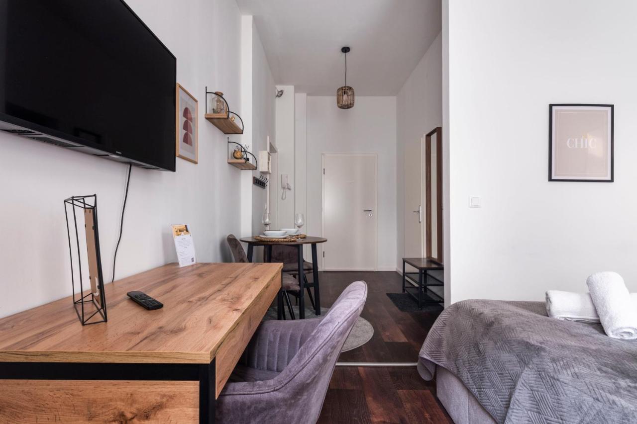 Central Apartment In Heart Of Берлин Экстерьер фото