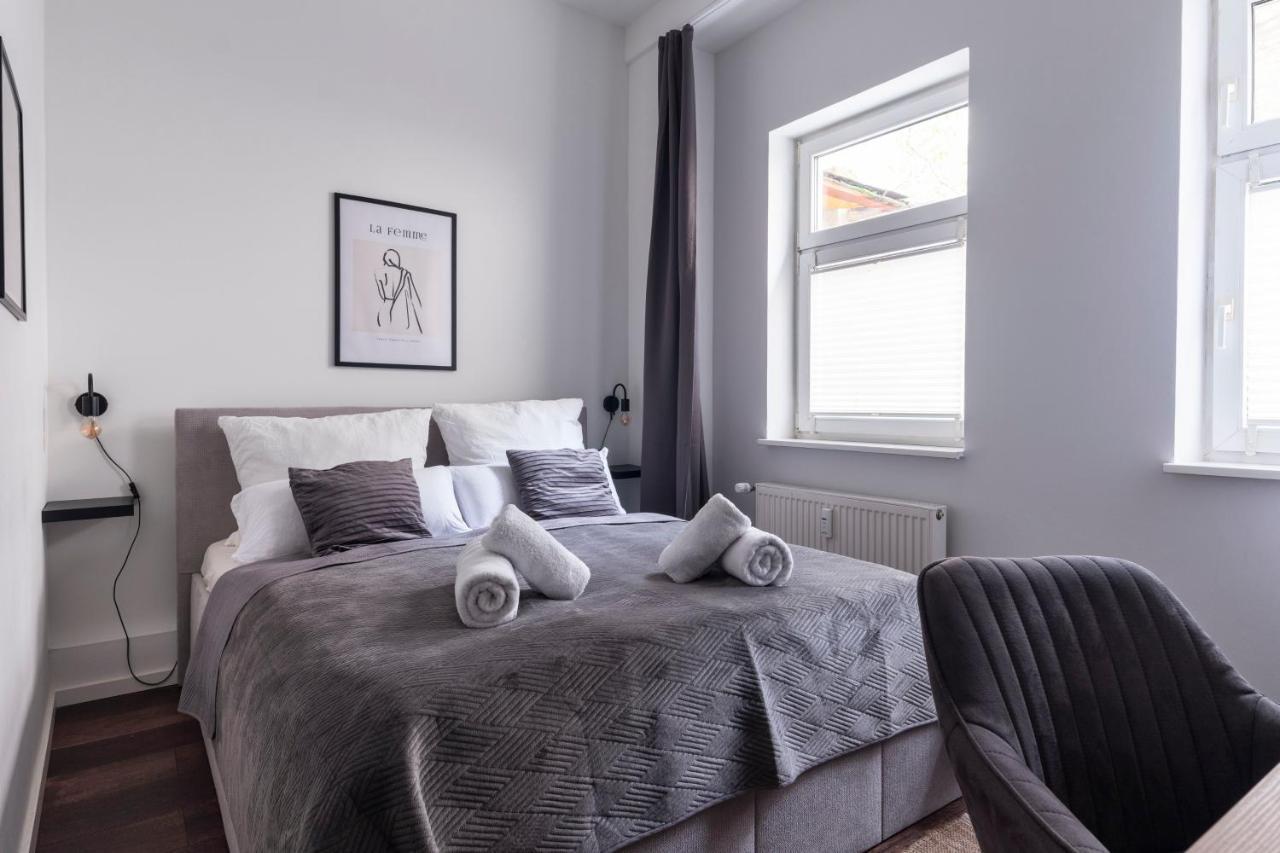 Central Apartment In Heart Of Берлин Экстерьер фото